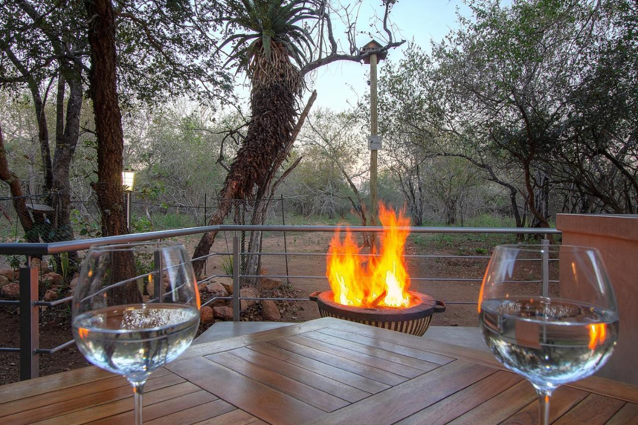 Villa Kruger'S Keep - Luxury Couples Haven Marloth Park Exterior foto
