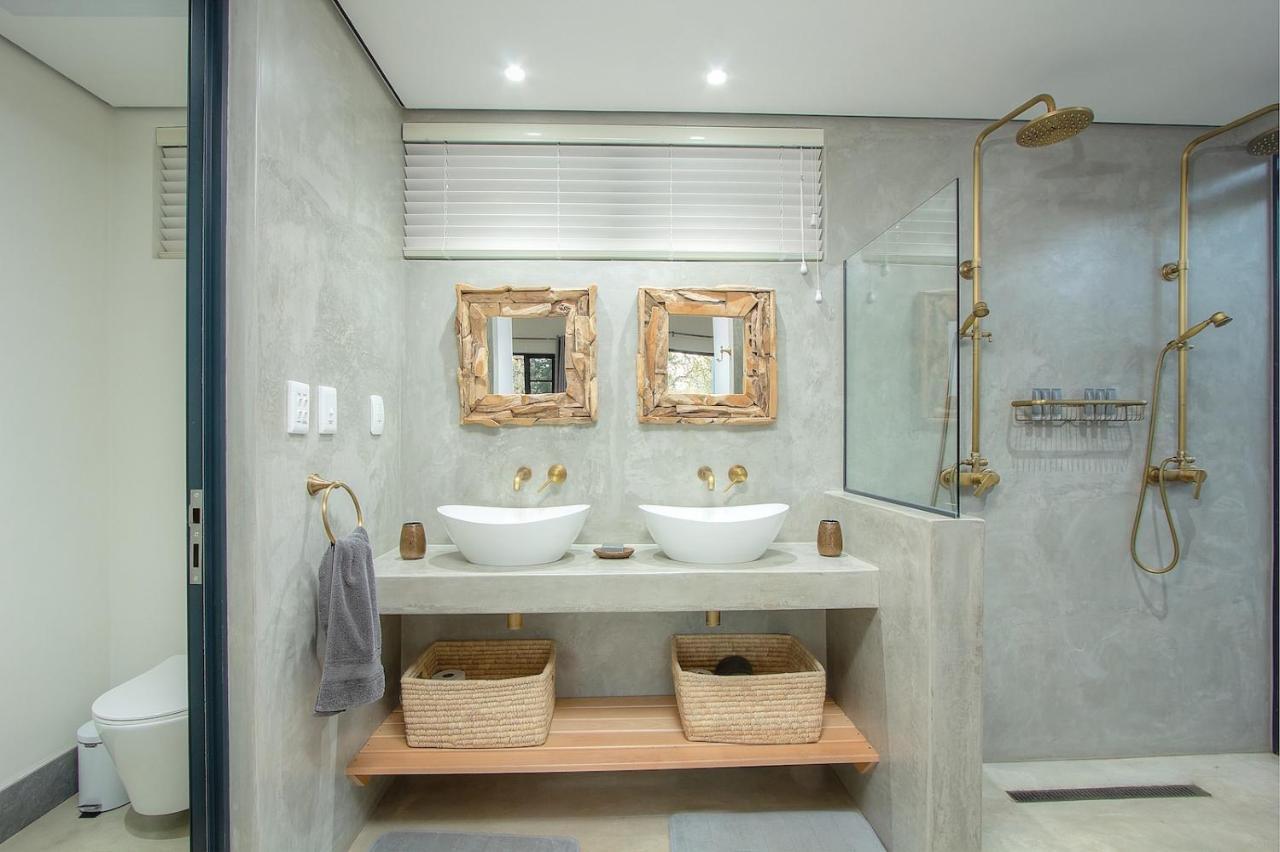 Villa Kruger'S Keep - Luxury Couples Haven Marloth Park Exterior foto