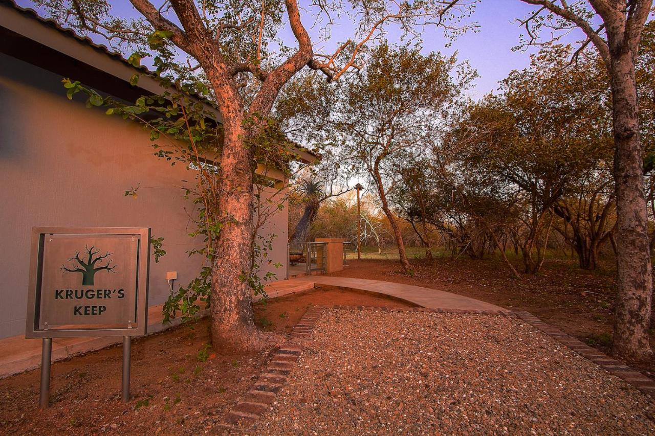 Villa Kruger'S Keep - Luxury Couples Haven Marloth Park Exterior foto