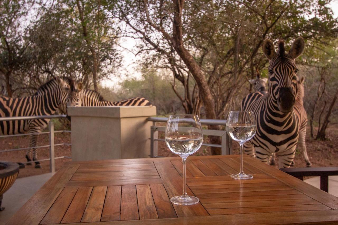 Villa Kruger'S Keep - Luxury Couples Haven Marloth Park Exterior foto